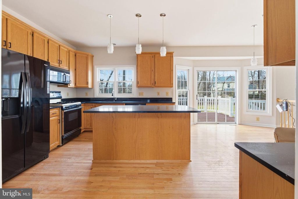 Image 12 of property listing at 2207 ARCTIC FOX DR, Bowie, MD 20721