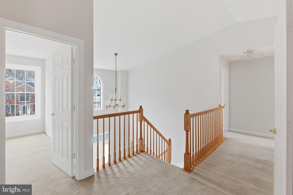 Image 18 of property listing at 2207 ARCTIC FOX DR, Bowie, MD 20721