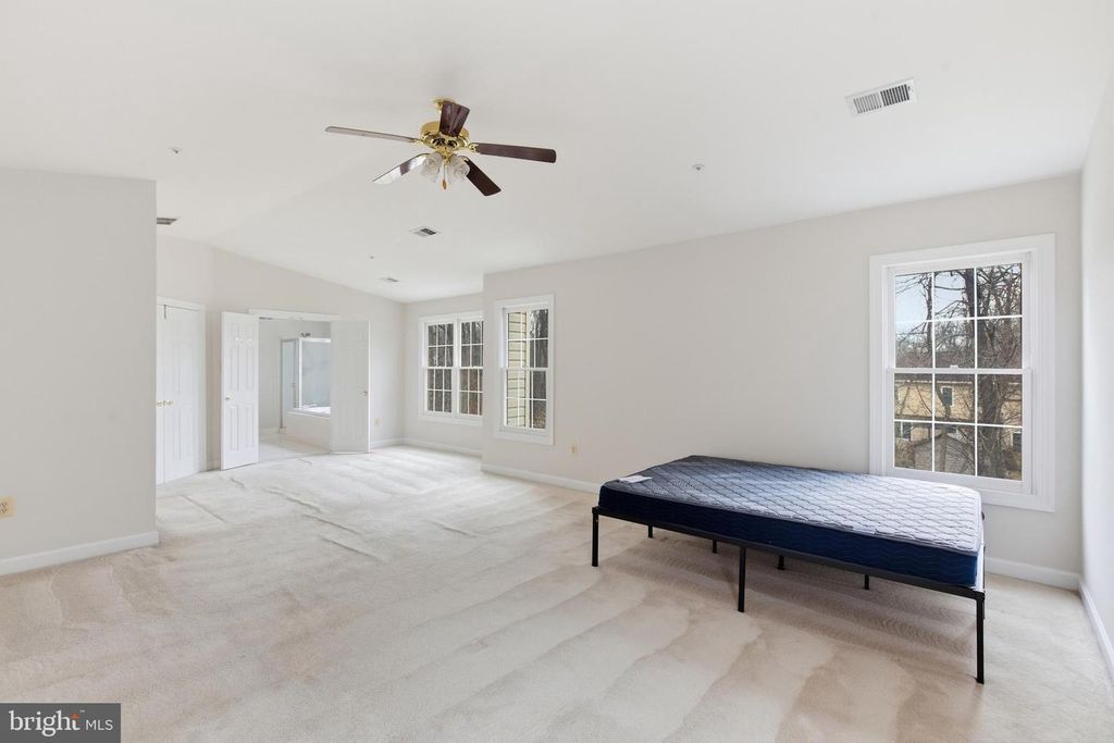 Image 21 of property listing at 2207 ARCTIC FOX DR, Bowie, MD 20721