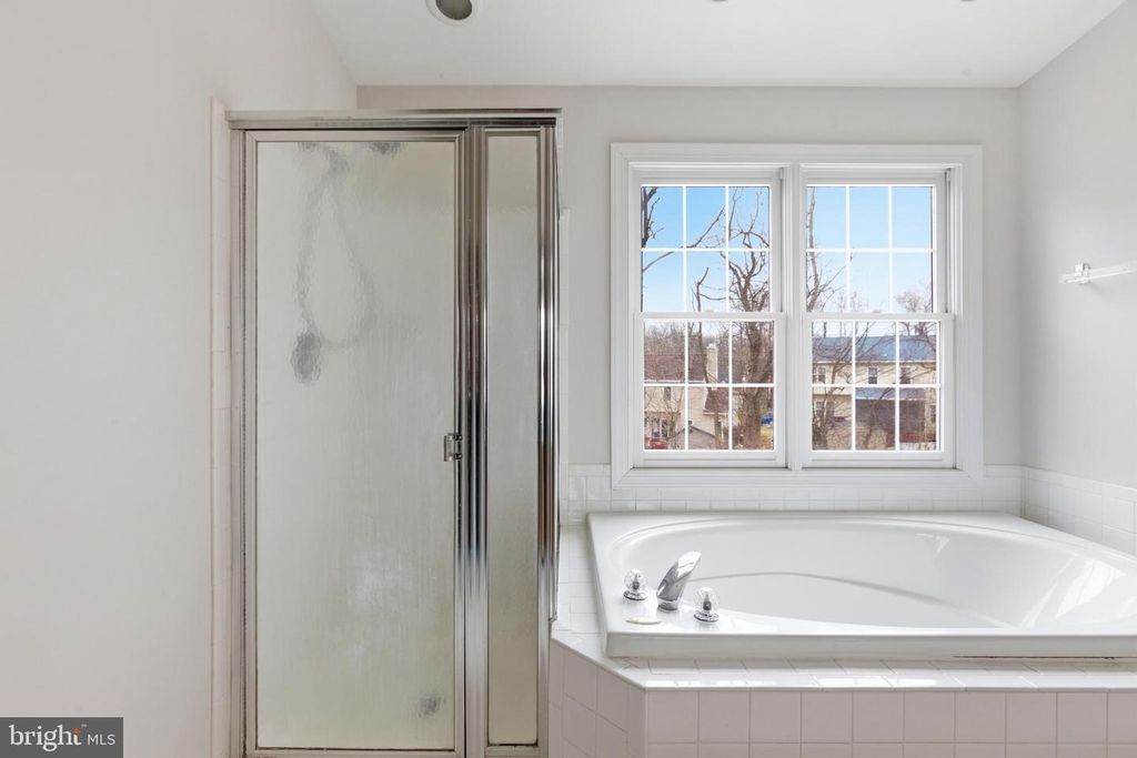 Image 25 of property listing at 2207 ARCTIC FOX DR, Bowie, MD 20721