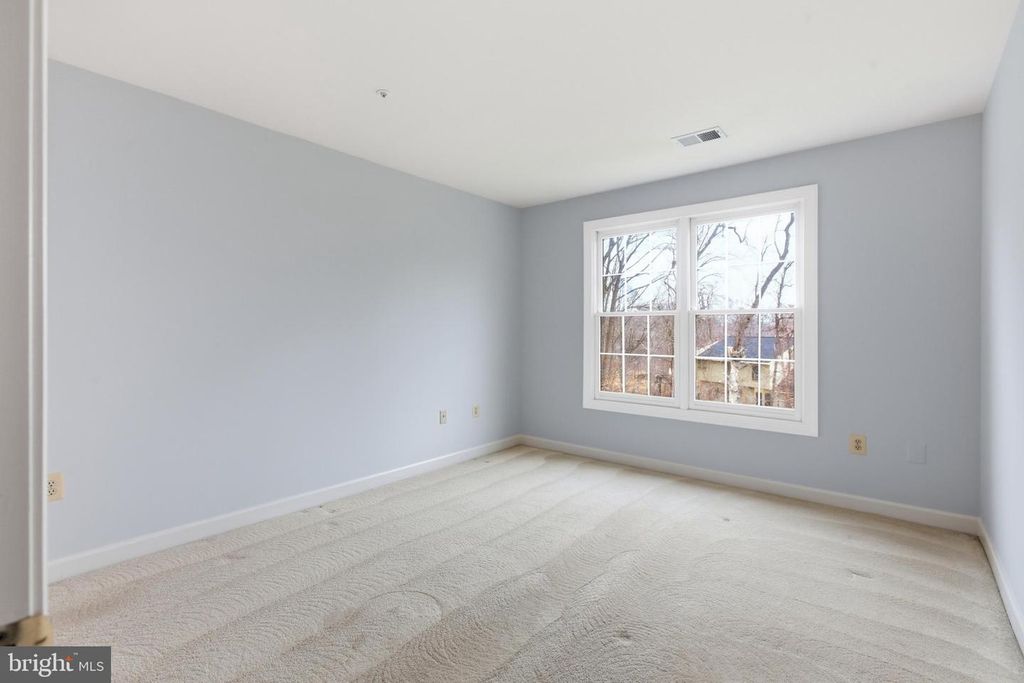 Image 27 of property listing at 2207 ARCTIC FOX DR, Bowie, MD 20721