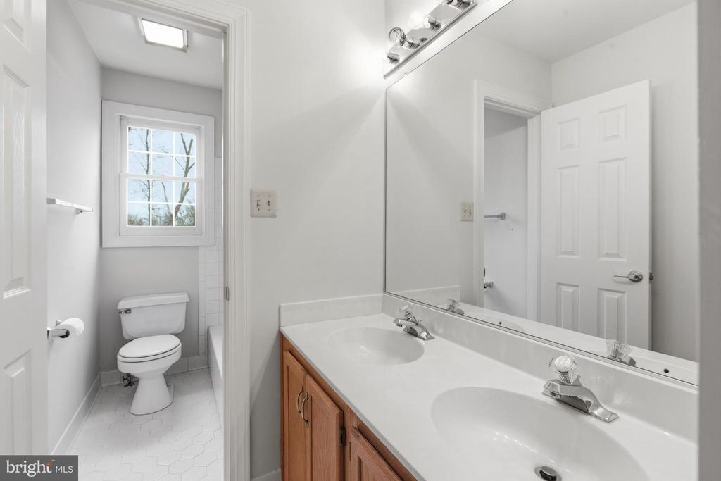 Image 33 of property listing at 2207 ARCTIC FOX DR, Bowie, MD 20721