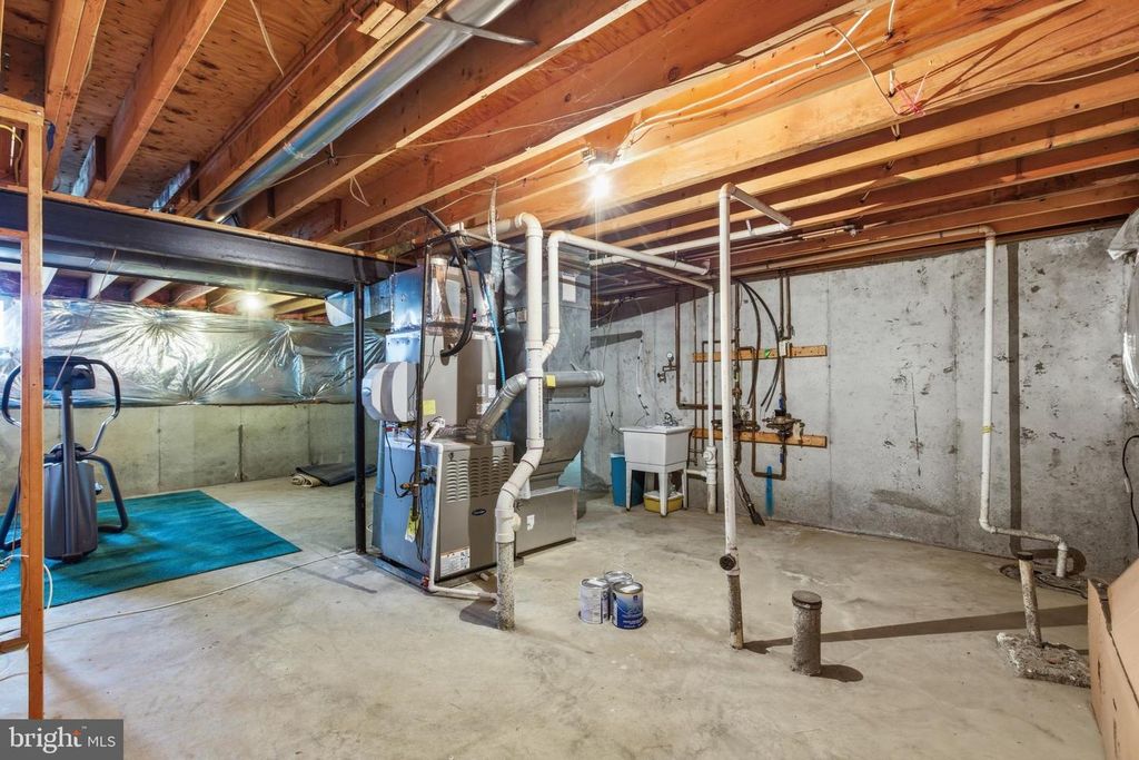 Image 35 of property listing at 2207 ARCTIC FOX DR, Bowie, MD 20721