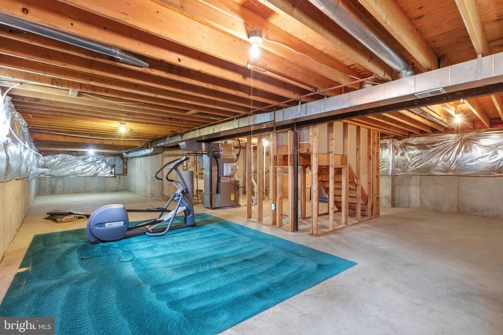 Image 36 of property listing at 2207 ARCTIC FOX DR, Bowie, MD 20721