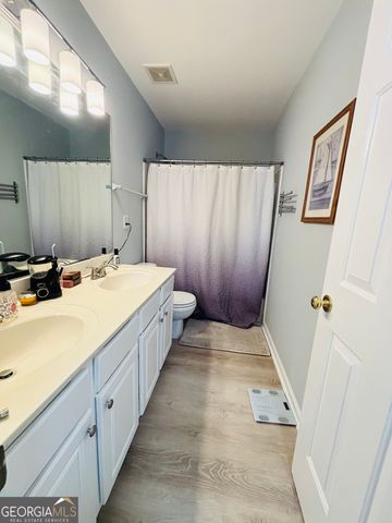 552 Glen Level Circle, Sugar Hill, GA 30518