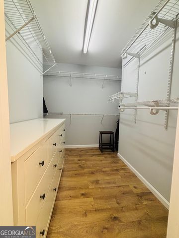 552 Glen Level Circle, Sugar Hill, GA 30518