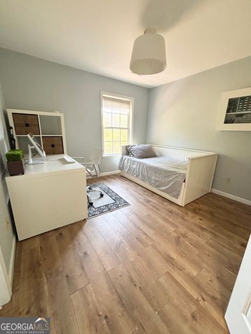 552 Glen Level Circle, Sugar Hill, GA 30518