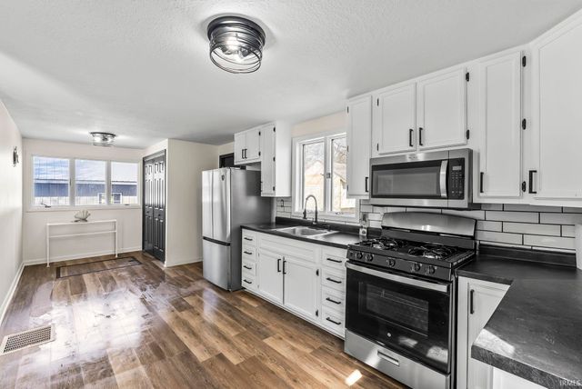 235 Lindley Street, Huntington, IN 46750