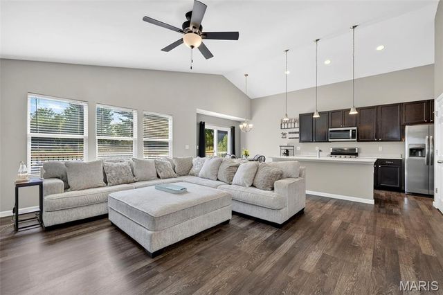 823 Caspian Drive, Wentzville, MO 63385