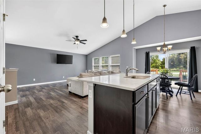 823 Caspian Drive, Wentzville, MO 63385