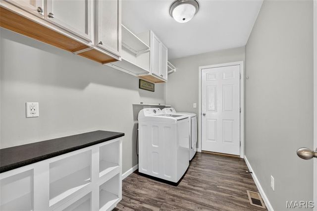 823 Caspian Drive, Wentzville, MO 63385