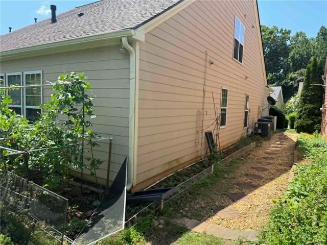 1655 Cobble Creek Way, Cumming, GA 30041