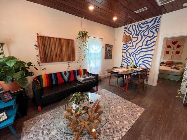 6311 Felix Ave A, Austin, TX 78741