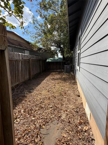 6311 Felix Ave A, Austin, TX 78741