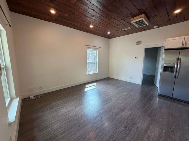 6311 Felix Ave A, Austin, TX 78741