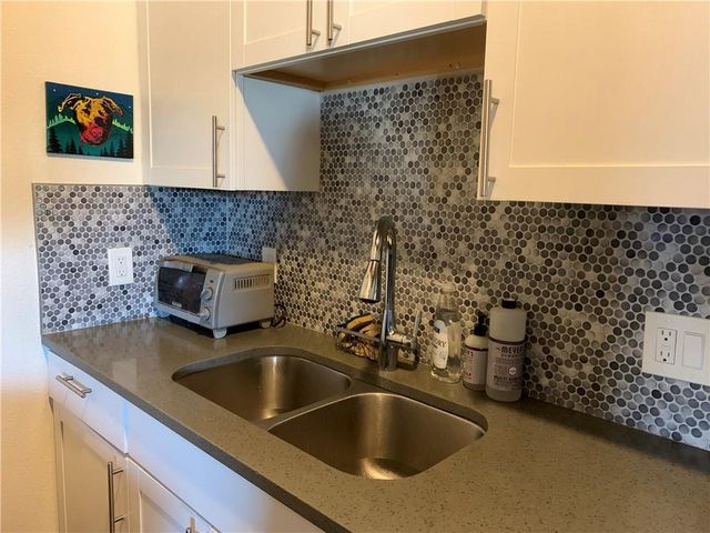 6311 Felix Ave A, Austin, TX 78741