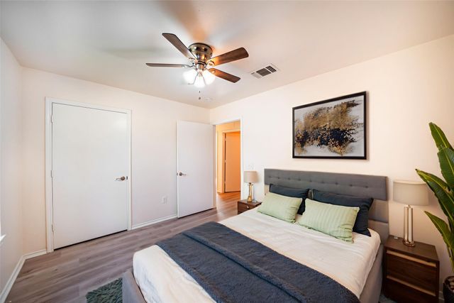 714 E 12th Street, Bonham, TX 75418