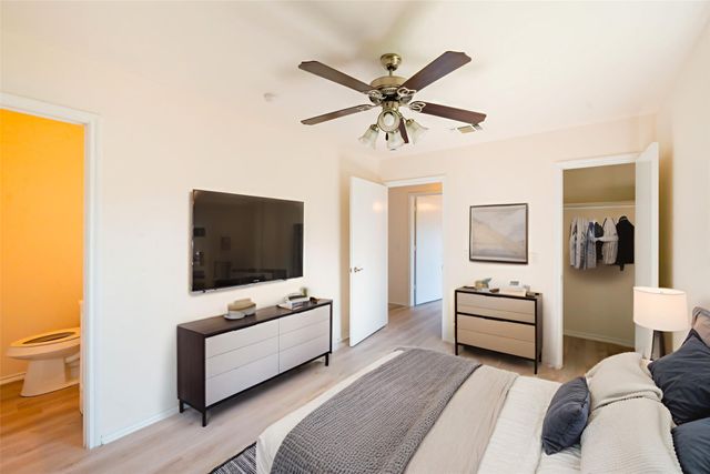 714 E 12th Street, Bonham, TX 75418