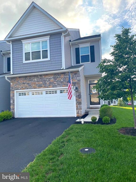 355 RIDGEWOOD DRIVE, Royersford, PA 19468