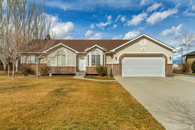 791 E SADDLE RD, Grantsville, UT 84029