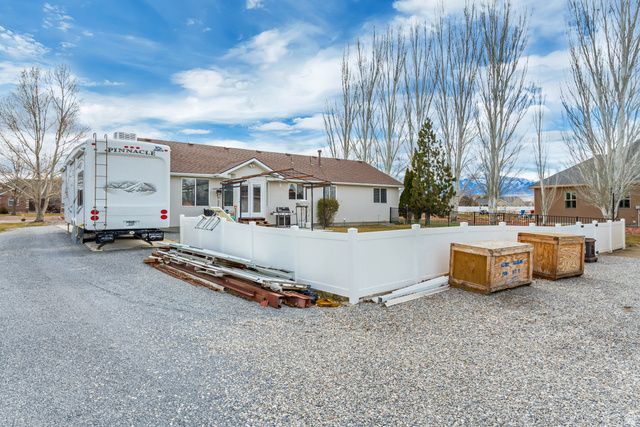 791 E SADDLE RD, Grantsville, UT 84029