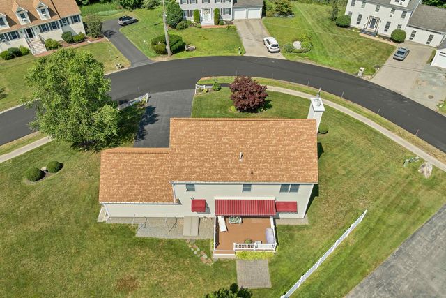 41 Viola Circle, Seabrook, NH 03847
