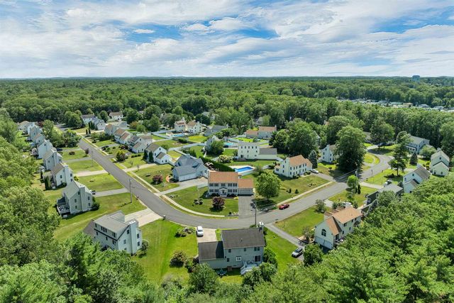 41 Viola Circle, Seabrook, NH 03847