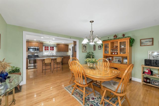 41 Viola Circle, Seabrook, NH 03847