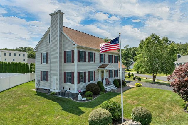 41 Viola Circle, Seabrook, NH 03847