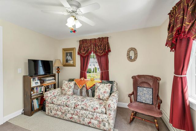 41 Viola Circle, Seabrook, NH 03847