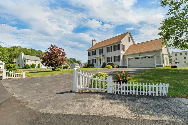 41 Viola Circle, Seabrook, NH 03847