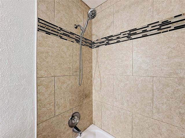 6582 MERITMOOR CIRCLE, Orlando, FL 32818