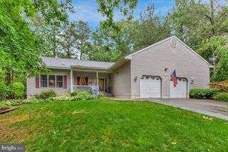 23083 BARBERRY LN, California, MD 20619