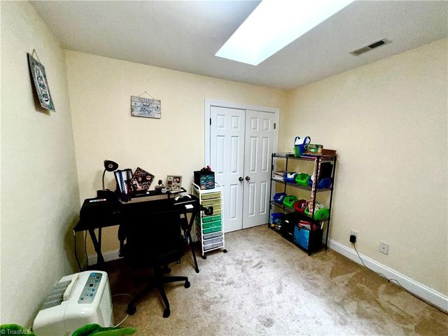 2926 Grove Park Drive, Burlington, NC 27215