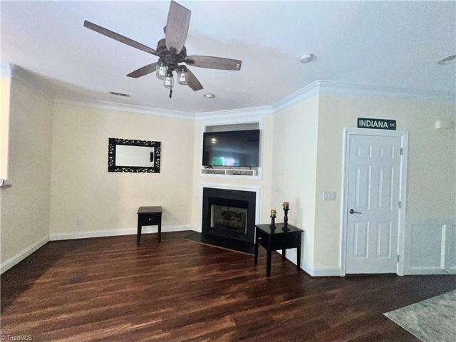 2926 Grove Park Drive, Burlington, NC 27215