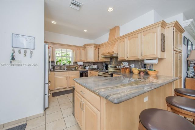 16970 SW 264th St, Homestead, FL 33031