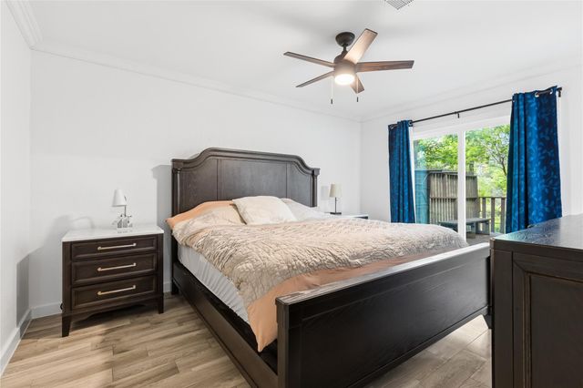 3740 Summer Lane, Huntsville, TX 77340