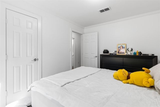 3740 Summer Lane, Huntsville, TX 77340