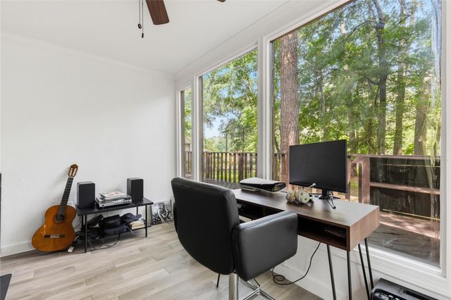 3740 Summer Lane, Huntsville, TX 77340
