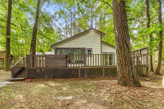 3740 Summer Lane, Huntsville, TX 77340