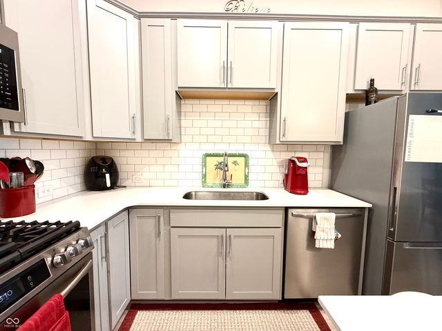 518 Gilder Drive, Carmel, IN 46032