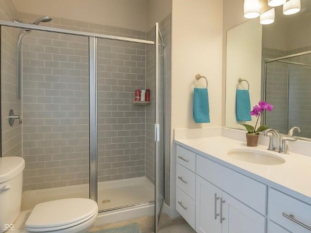 518 Gilder Drive, Carmel, IN 46032