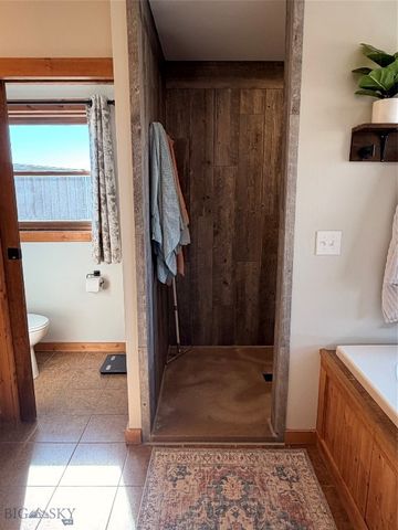 500 Arrigoni Lane, Dillon, MT 59725