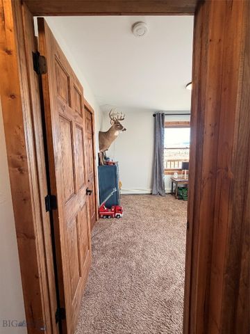 500 Arrigoni Lane, Dillon, MT 59725