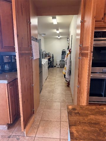 500 Arrigoni Lane, Dillon, MT 59725