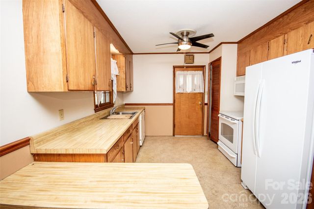 291 Spicewood Circle, Troutman, NC 28166