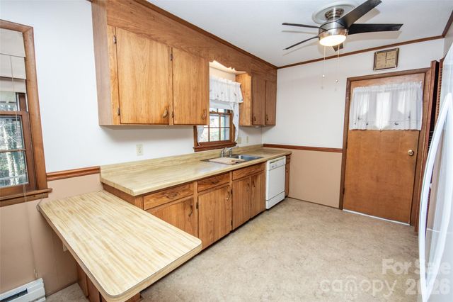 291 Spicewood Circle, Troutman, NC 28166