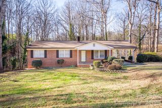 291 Spicewood Circle, Troutman, NC 28166