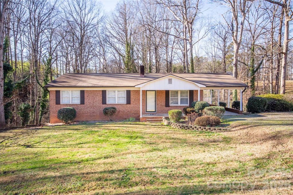 291 Spicewood Circle, Troutman, NC 28166