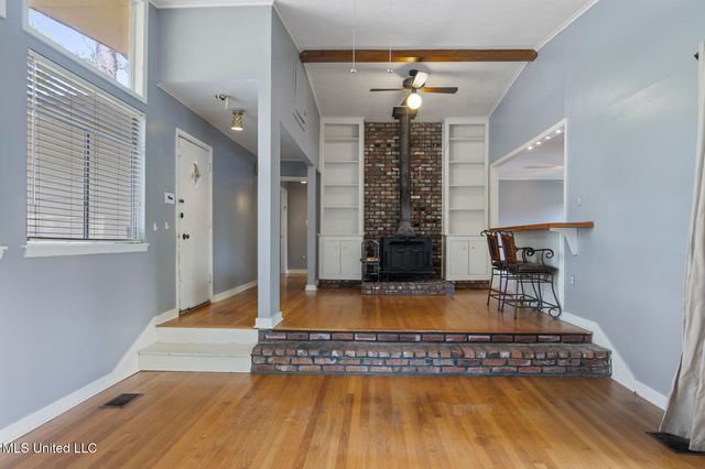 2067 Southwood Road, Jackson, MS 39211